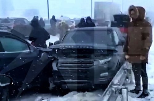 Rusiyada federal magistralda 120-dən çox avtomobil toqquşub - VİDEO