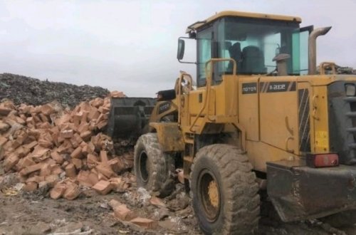 Üç tondan çox dondurma məhv edildi