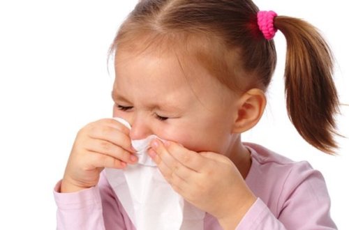 “Uşaqlar arasında yayılan virus COVID-19 deyil”