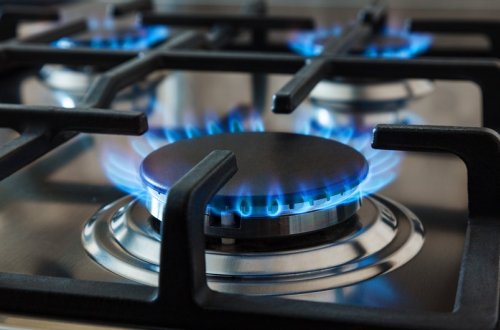 Qazaxıstanda qazın qiymətini əsassız qaldıran 6 şirkətə cinayət işi açılıb