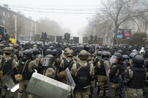 Qazaxıstanda saxlanılanların sayı açıqlanıb