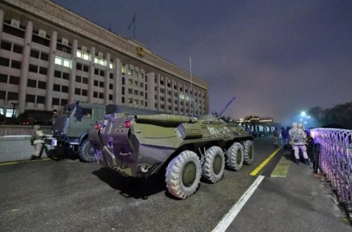 Qazaxıstanda FHN-in 10 əməkdaşı iğtişaşlar zamanı xəsarət alıb