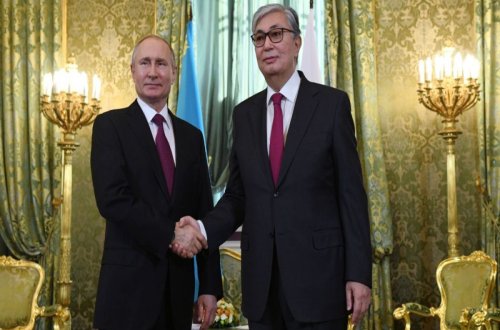 Rusiya və Qazaxıstan prezidentləri arasında telefon danışığı olub