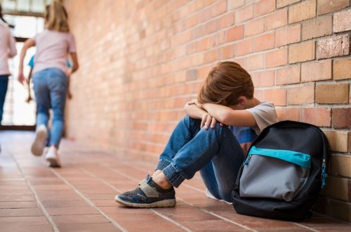 Almaniyada 500-ə yaxın uşaq intihara cəhd edib