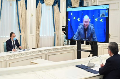 Tokayev Aİ liderini Qazaxıstandakı vəziyyətlə bağlı məlumatlandırıb