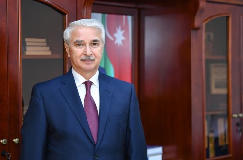 Sahib Ələkbərov “Şöhrət” ordeni ilə təltif edilib