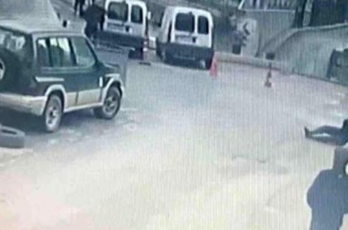 13 yaşlı qıza əxlaqsız mesaj yazan oğlanı görüşə çağırıb başına oyun açdılar – VİDEO