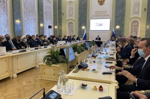 Vladimir Putin Azərbaycanın Baş prokurorunu qəbul edib