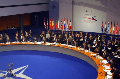 NATO Rusiyanı beynəlxalq öhdəliklərə əməl etməyə çağırıb