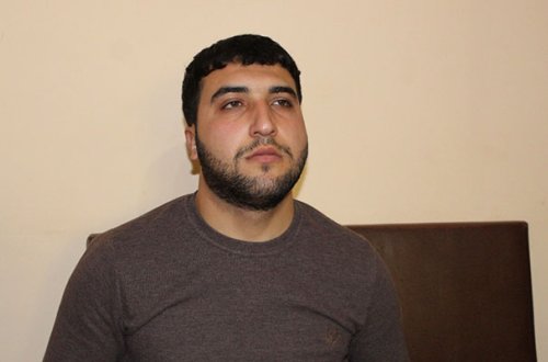 Oğurladığı qızılları satıb əyləncəyə xərclədi