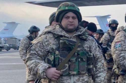 Qazaxıstana gedən erməni hərbçi məsxərəyə qoyuldu - Foto