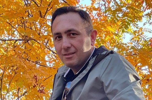 Erməni baş redaktor azərbaycanlıların çəkdiyi kadrlardan yazdı (VİDEO)