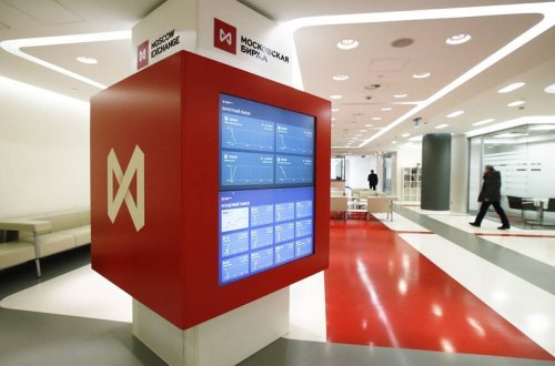 “Meta” feysbuk istifadəçilərinin şəxsi məlumatlarını ələ keçirməkdə ittiham edilir