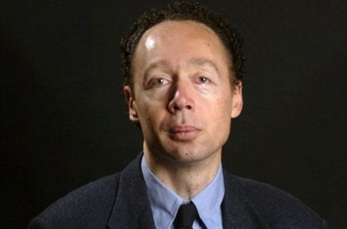 Французский эксперт: ОПЕК+ обеспечивает необходимую стабильность и предсказуемость на рынке нефти