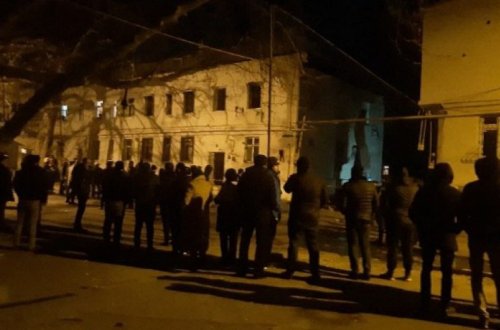 Mingəçevirdə yaşayış binasında partlayış olub, xəsarət alanlar var - VİDEO