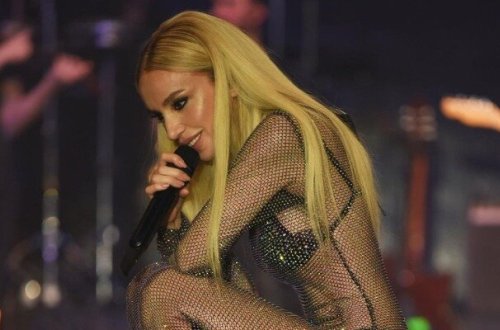 Tənqidlərdən sonra daha da açıq geyindi - FOTOLAR