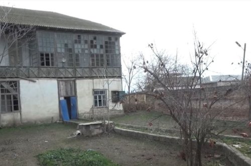 Nuru Paşanın gizli yığıncaq keçirdiyi ev baxımsız vəziyyətdədir - VİDEO