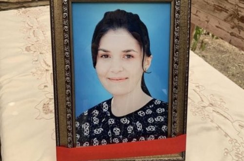 Arvadını qətlə yetirən şəxs məhkəmədə feministləri günahlandırıb