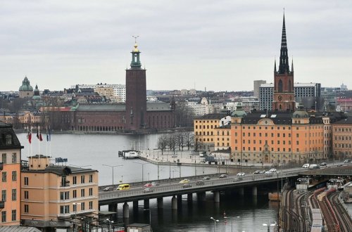 İsveçdə səyahət edənlərdən koronavirus testi tələb olunmayacaq