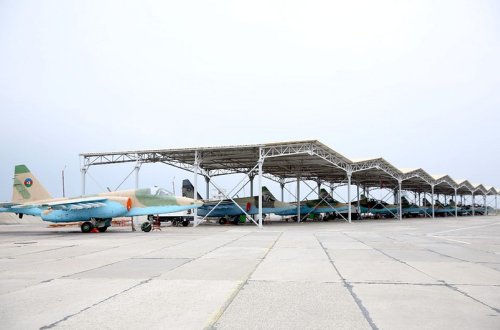 Baş Qərargah rəisi hava məkanının etibarlı qorunması ilə bağlı tapşırıqlar verib