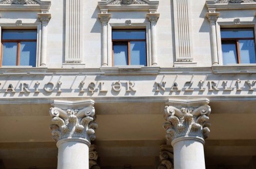 XİN: Fransa xarici işlər nazirinin bəyanatı diplomatik ənənələrlə ziddiyyət təşkil edir