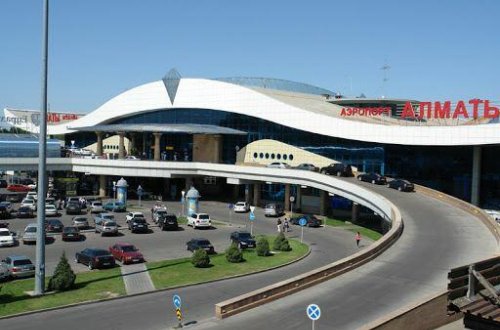 Almatı hava limanı normal iş rejiminə qayıdıb