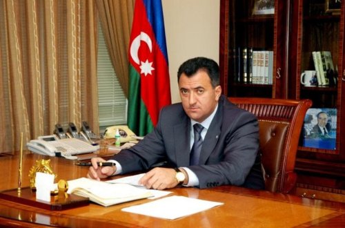 Yeni icra başçısı kollektivə təqdim olunub