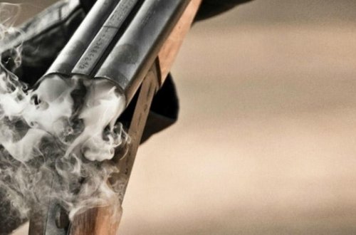 Lerik sakini ehtiyatsızlıqdan özünü güllələyib