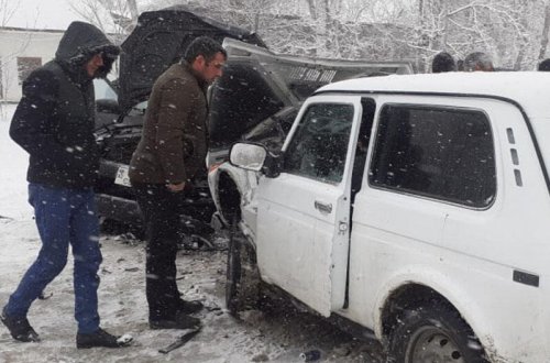 Şamaxı-İsmayıllı yolunda 10-a yaxın avtomobil qəzaya düşdü - Xəsarət alanlar var - FOTO