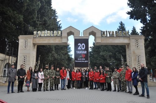 Mingəçevir Dövlət Universitetində “20 Yanvar azadlığa gedən yolun zirvəsi: unudulmayan dərs” mövzusunda ədəbi-bədii tədbir keçirilib