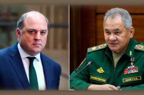 Sergey Şoyqu britaniyalı həmkarını Moskvaya səfərə dəvət edib