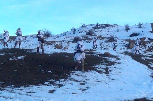 Komando hərbi hissəsində təlim məşqləri keçirilib