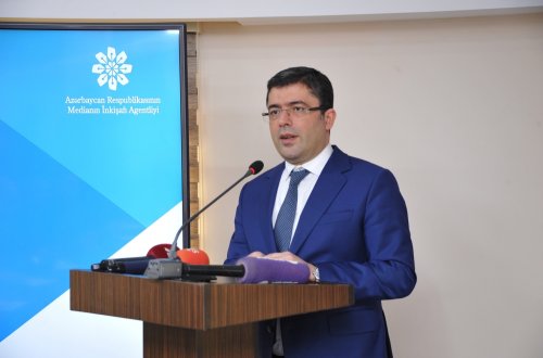Əhməd İsmayılov: “Mediamızın rəqəmsallaşmasını təmin etməliyik”