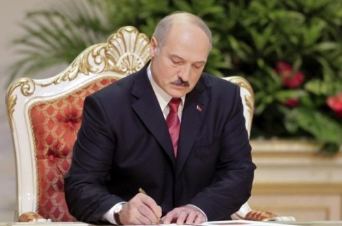 Belarus parlamentinin növbədənkənar sessiyası keçiriləcək