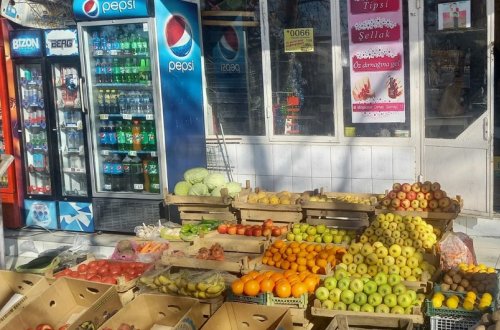 Mingəçevirdə qanunsuz küçə ticarəti ilə məşğul olanlar cərimələnib