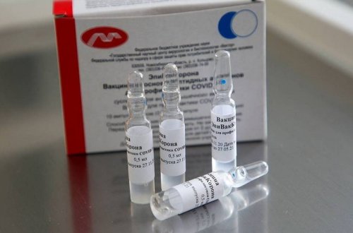 Rusiyada koronavirusa qarşı iki vaksinin istehsalı dayandırılıb