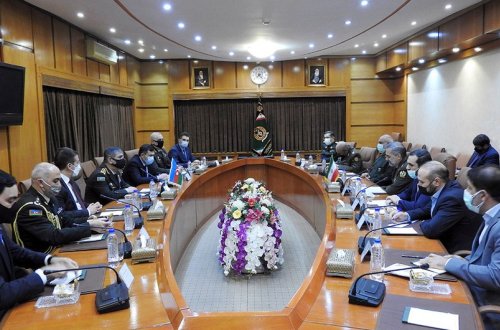 Azərbaycan ilə İran arasında hərbi əməkdaşlığın inkişaf perspektivləri müzakirə olunub