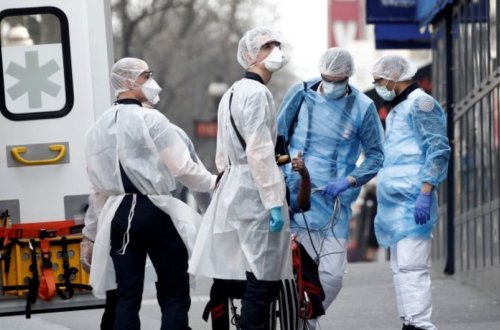 Norveç ölkəyə daxil olan tursitlər üçün karantin öhdəliyini ləğv edib