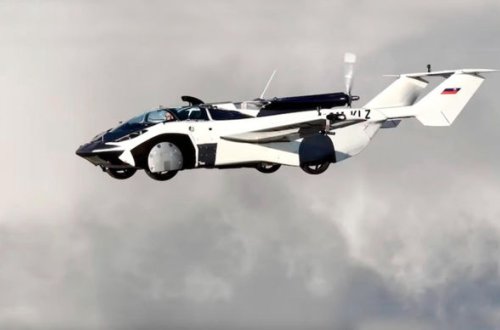 В Словакии начали применять летающий автомобиль - ВИДЕО