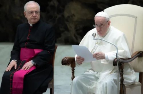 Roma Papası Ukraynada sülh üçün dua etməyə çağırıb