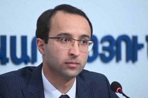 Paşinyan köməkçisini işdən çıxartdı