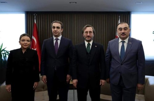 Fahrettin Altun QHT Agentliyinin rəhbərliyi ilə görüşüb