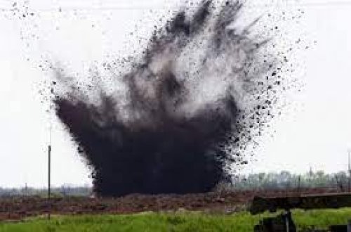 Füzulidə traktor minaya düşüb