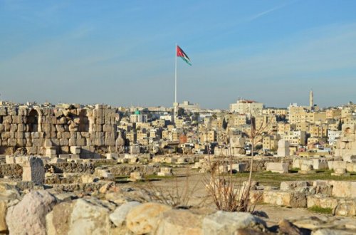 İraqda hava limanını atəşə tutmaq şübhəli bilinən şəxs saxlanılıb