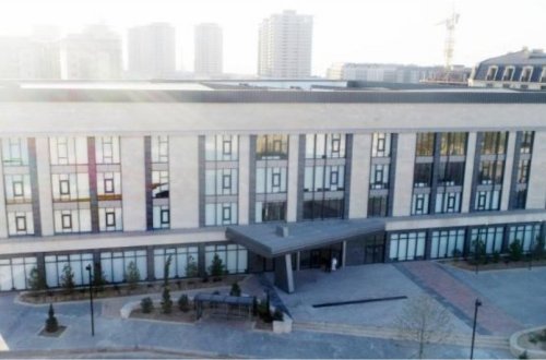 Bakı Avropa Liseyi koronavirusa görə yenidən bağlanıb