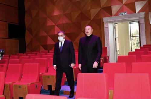 Ильхам Алиев принял участие в открытии нового здания Гянджинского государственного драмтеатра - ОБНОВЛЕНО