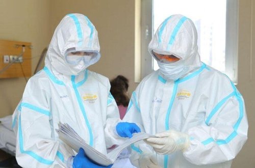 “Omikron”a yoluxanlar ən çox bunlardan şikayət edirlər