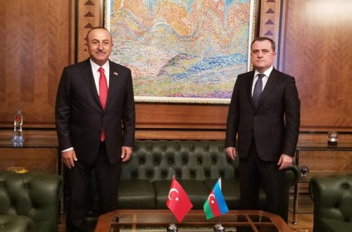 Ceyhun Bayramov Çavuşoğlu ilə telefonla danışıb