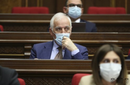 Hakim partiya Ermənistan Prezidentliyinə namizədini irəli sürüb