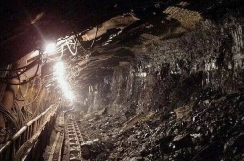 На востоке Индии погибли пять человек при обвале угольной шахты